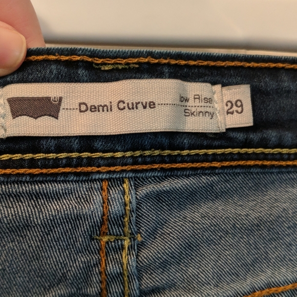 Late '00s Low Rise Levi's Skinny Jeans - Picture 3 of 4